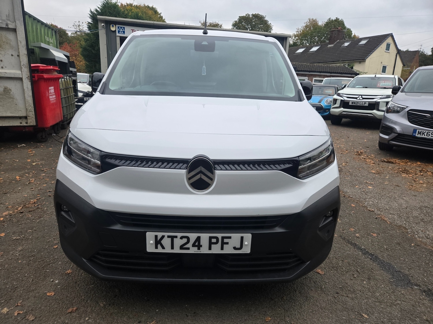 Used Citroen Berlingo 2024 for sale - 76290061: Photo 2