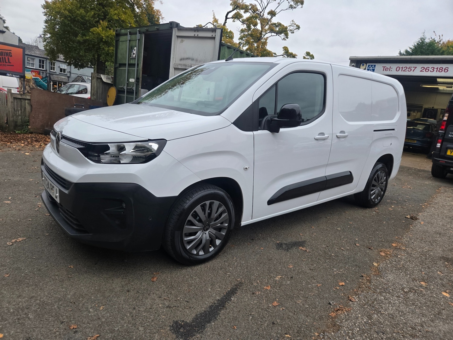 Used Citroen Berlingo 2024 for sale - 76290061: Photo 3
