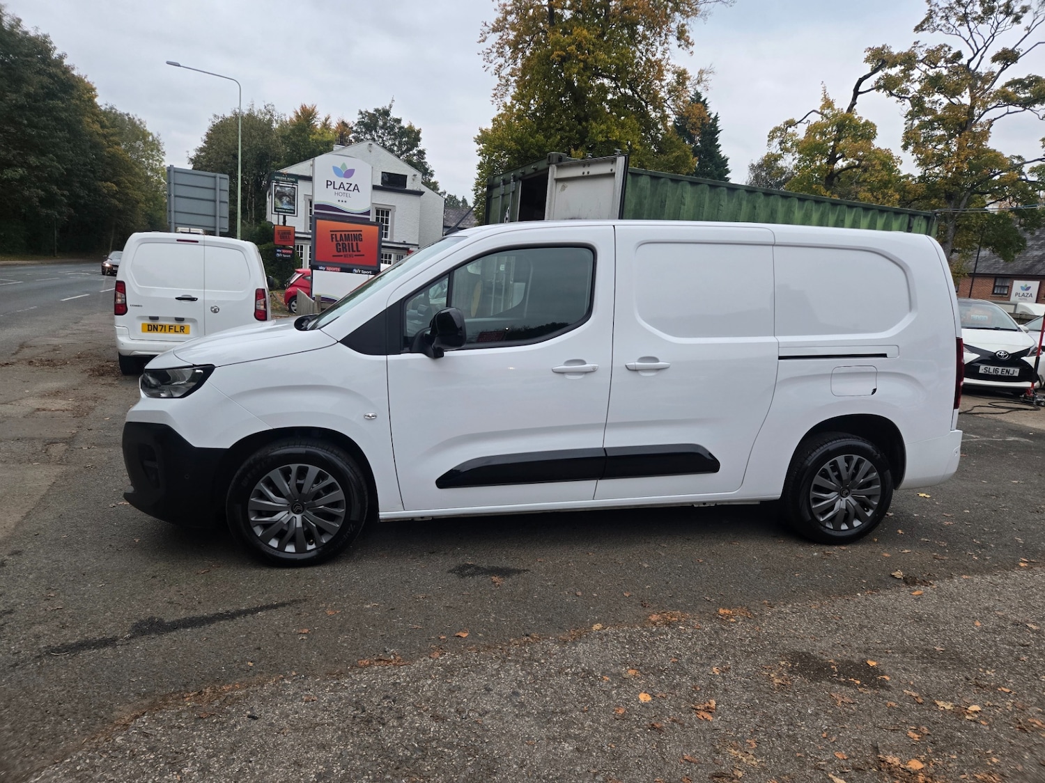 Used Citroen Berlingo 2024 for sale - 76290061: Photo 4