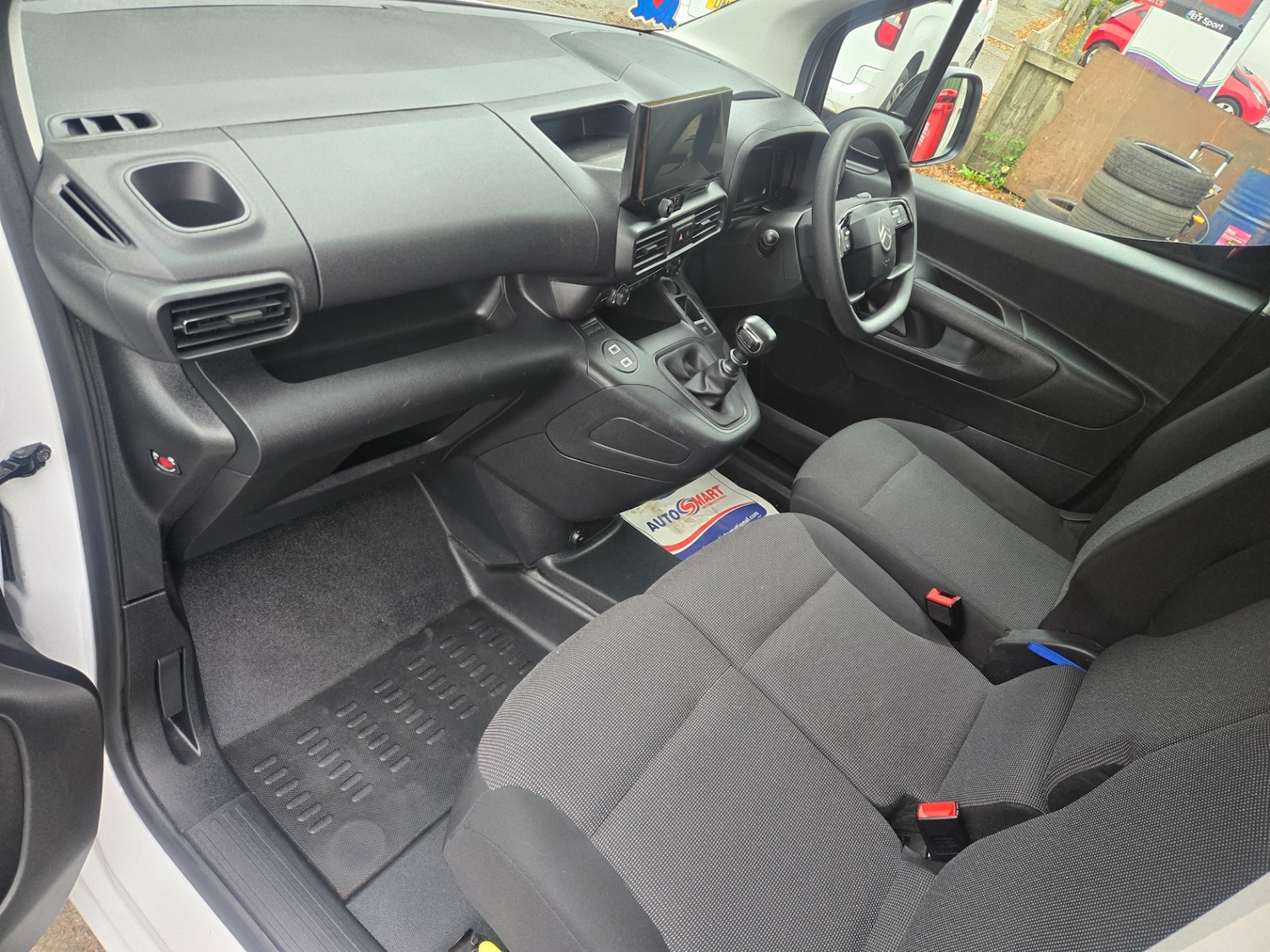 Used Citroen Berlingo 2024 for sale - 76290061: Photo 5