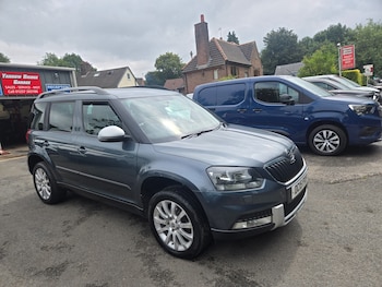 2015 (15) - 2.0 TDI CR SE 5dr