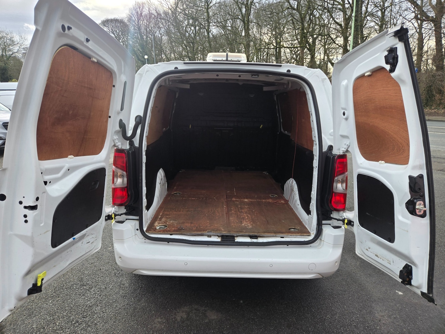 Used Vauxhall Combo 2022 for sale - 77260953: Photo 9