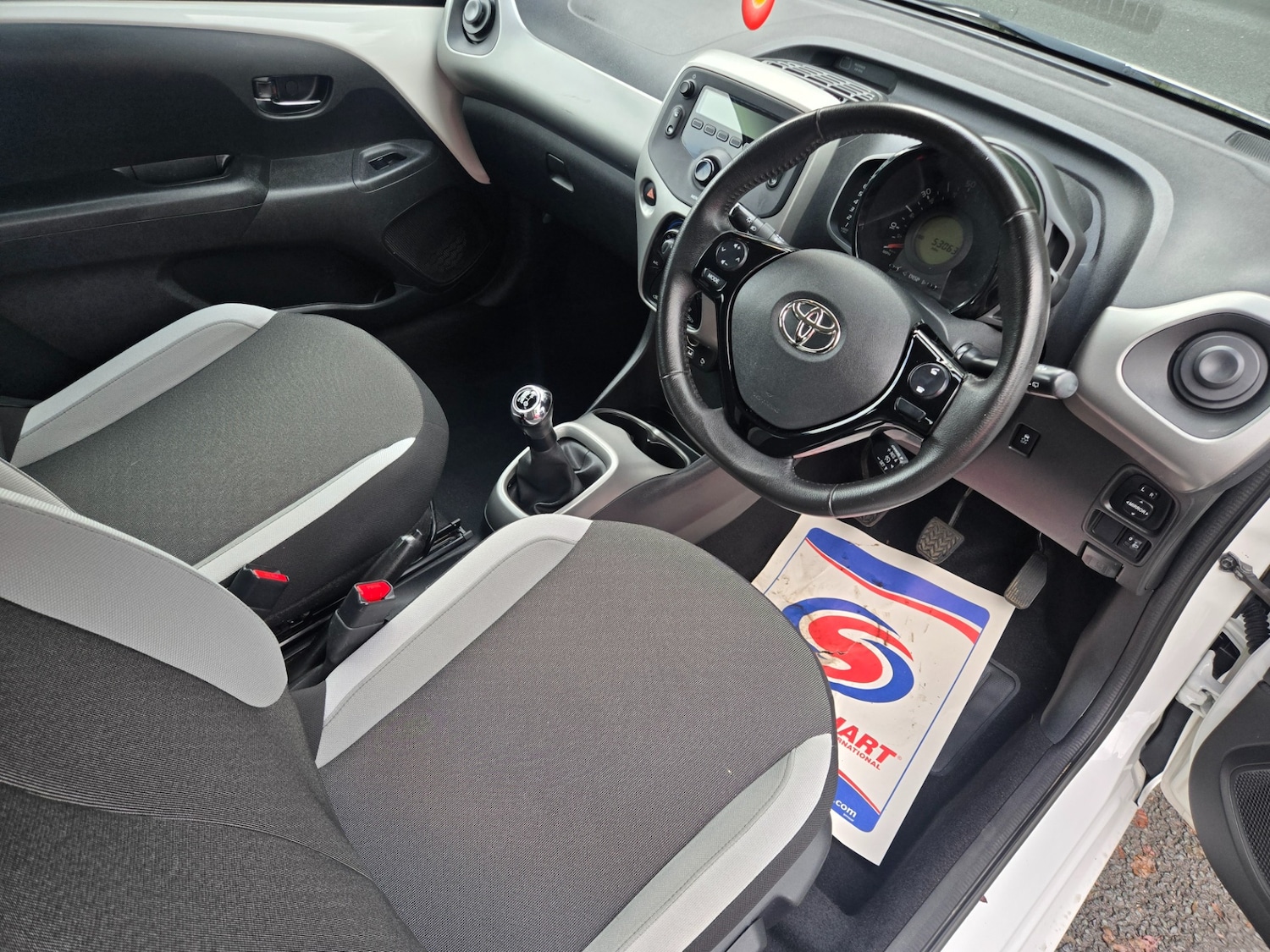 Used Toyota AYGO 2016 for sale - 75987036: Photo 12