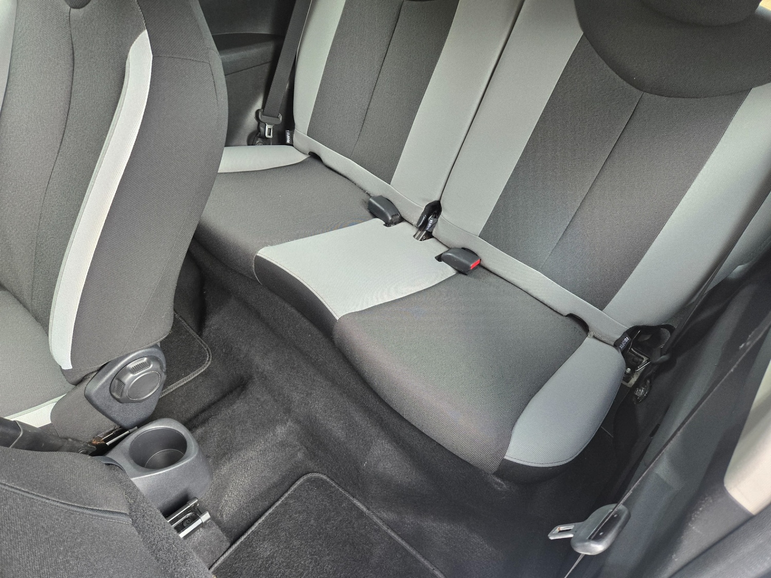 Used Toyota AYGO 2016 for sale - 75987036: Photo 6