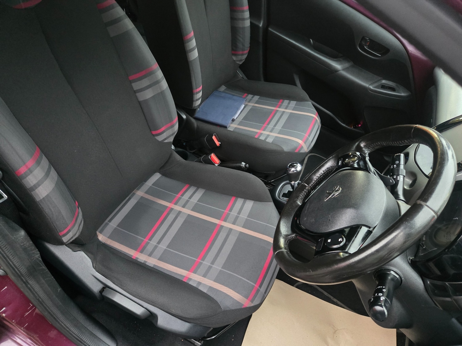 Used Peugeot 108 2015 for sale - 77328922: Photo 15