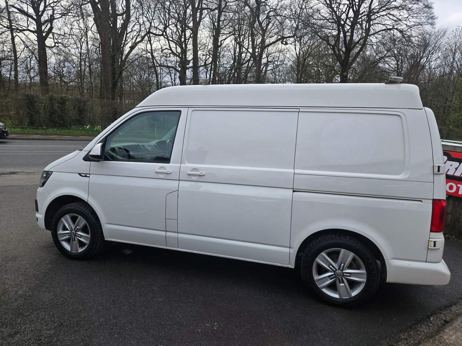Used Volkswagen Transporter 2019 for sale - 78028794: Photo 4