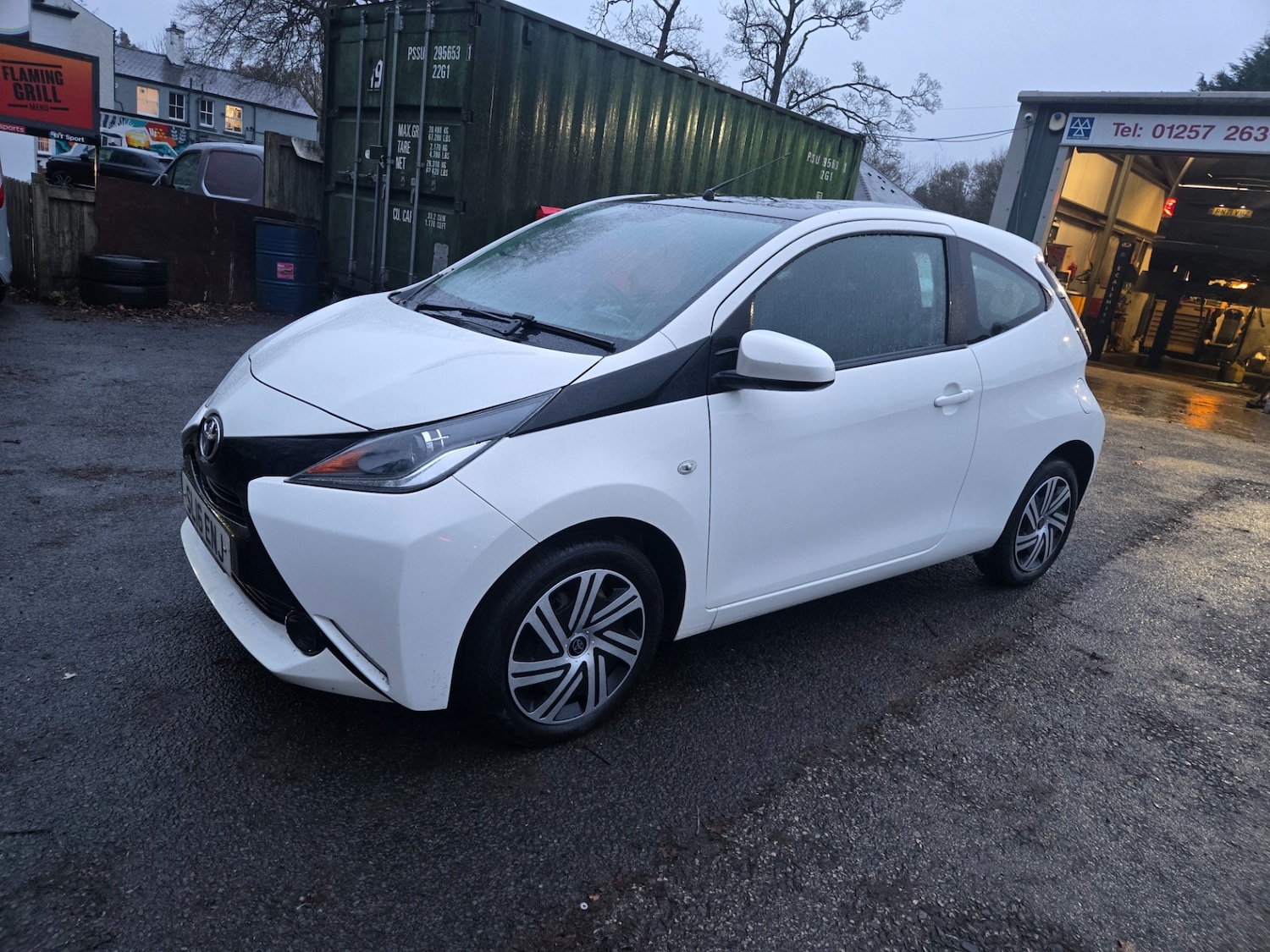 Used Toyota AYGO 2016 for sale - 76709636: Photo 3