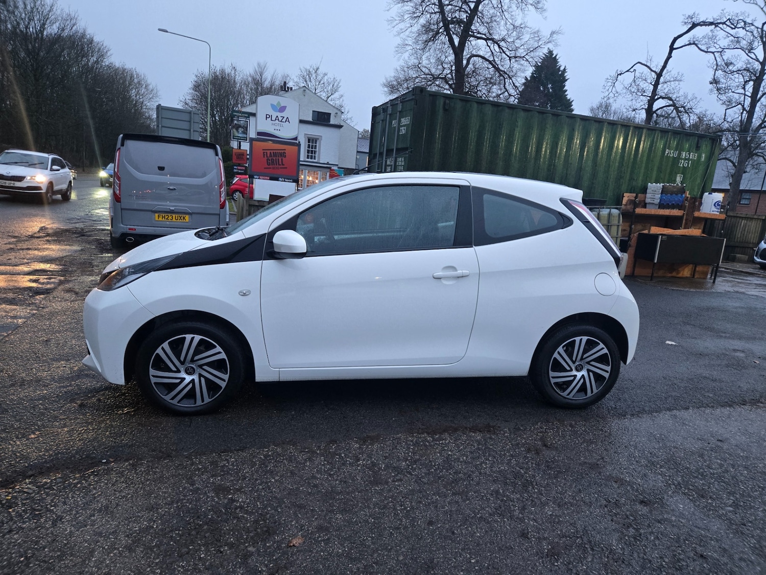 Used Toyota AYGO 2016 for sale - 76709636: Photo 4