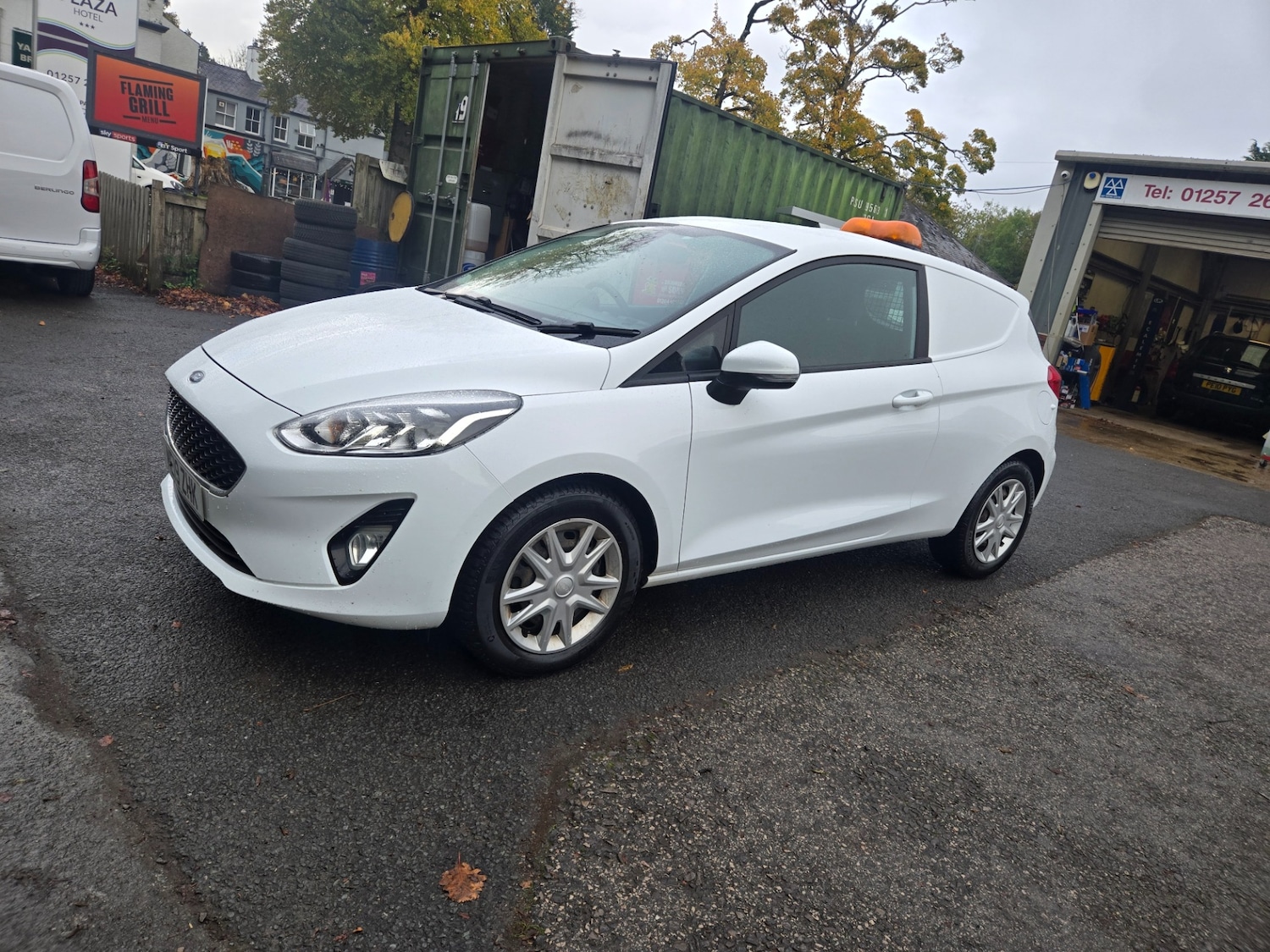 Used Ford Fiesta 2019 for sale - 76325033: Photo 3