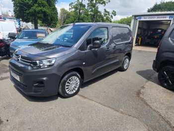 Used Citroen Berlingo 2020 for sale - 74912720: Photo