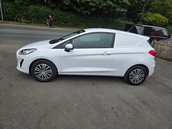 Used Ford Fiesta 2019 for sale - 79330162: Photo