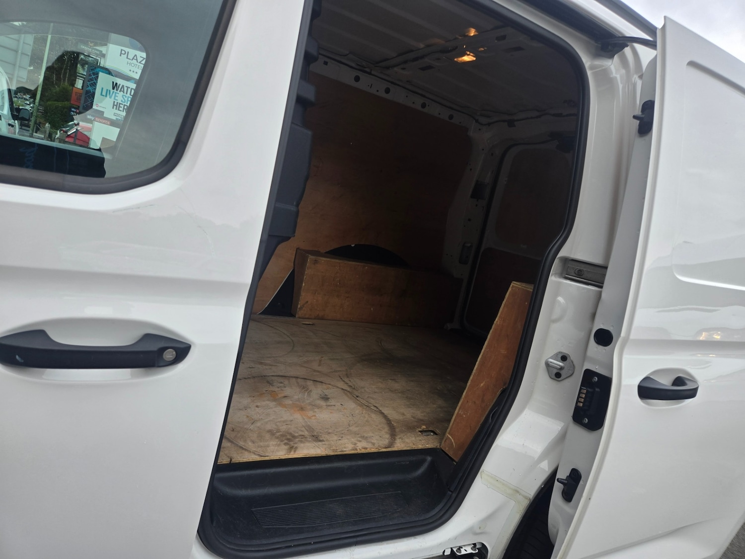 Used Volkswagen Caddy 2021 for sale - 76064282: Photo 6