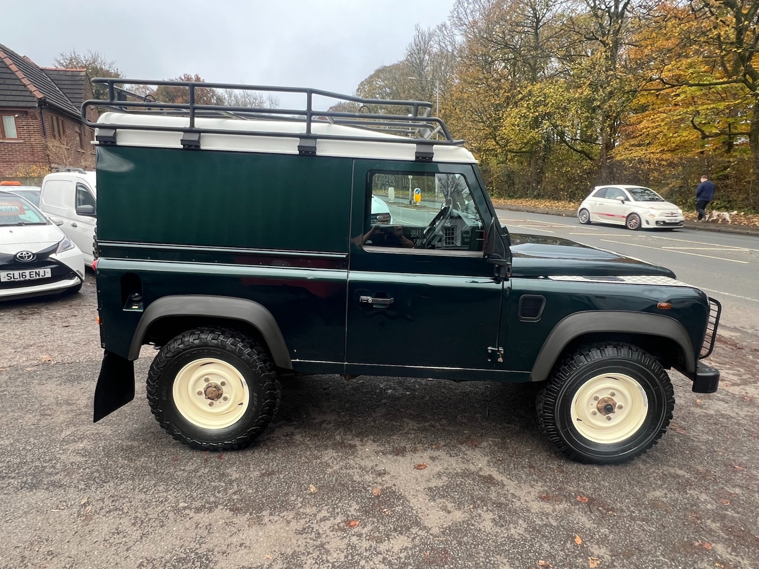Used Land Rover Defender 2012 for sale - 76505304: Photo 8