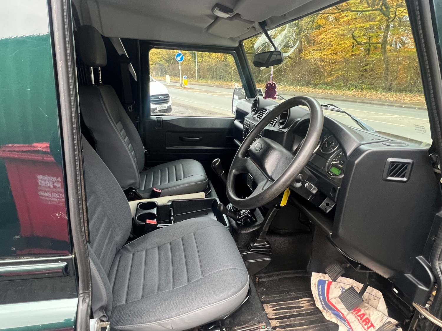 Used Land Rover Defender 2012 for sale - 76505304: Photo 9