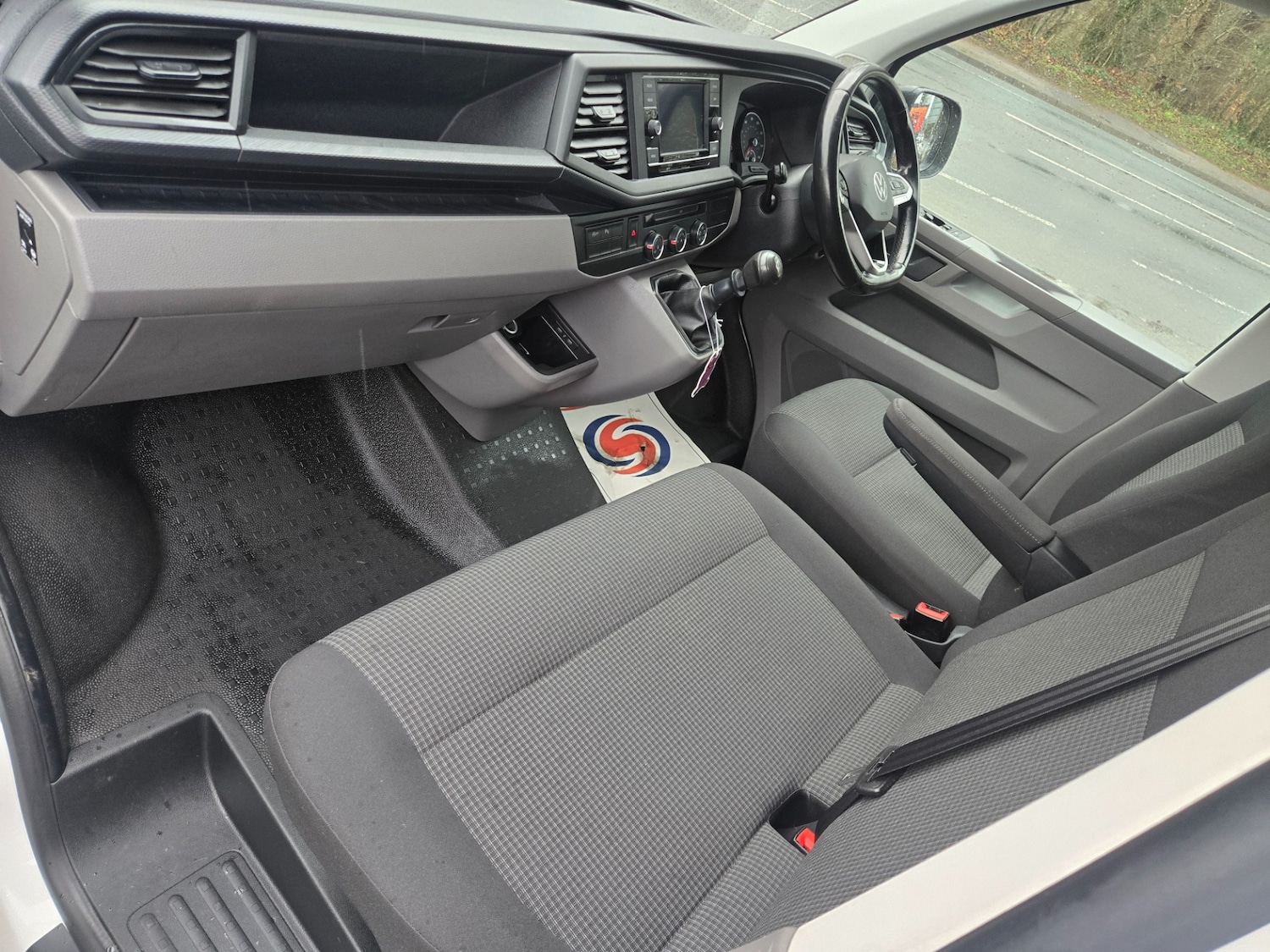 Used Volkswagen Transporter 2021 for sale - 77288835: Photo 4