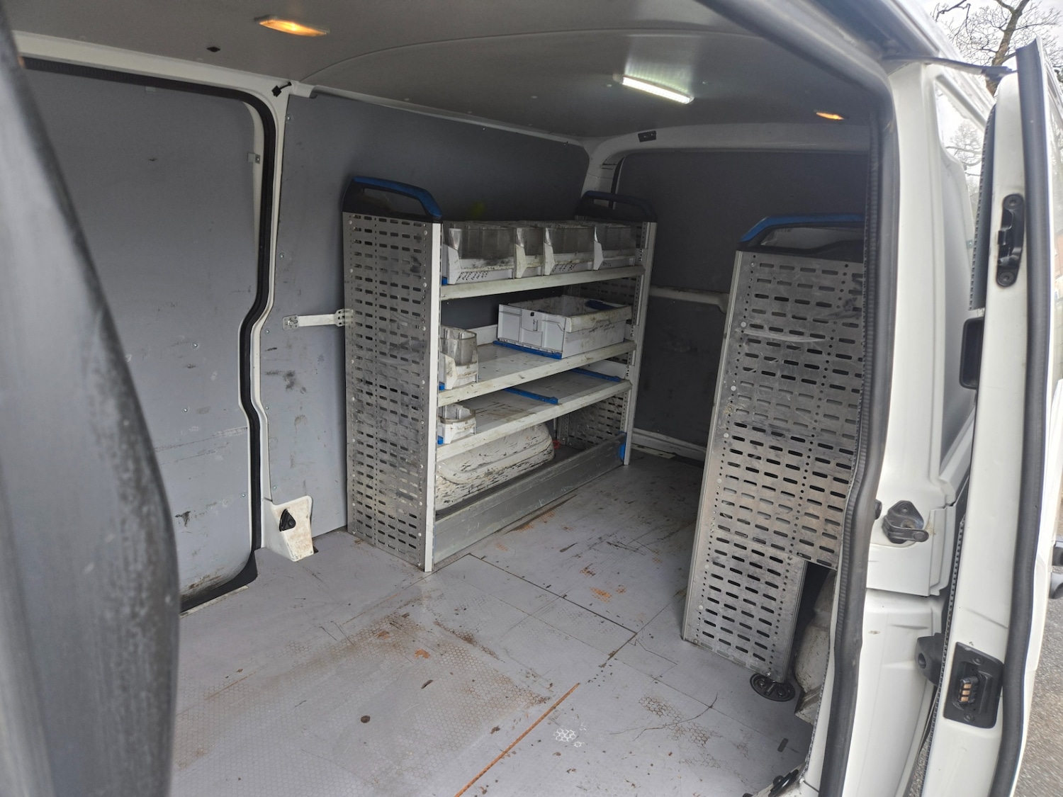 Used Volkswagen Transporter 2019 for sale - 77762418: Photo 11