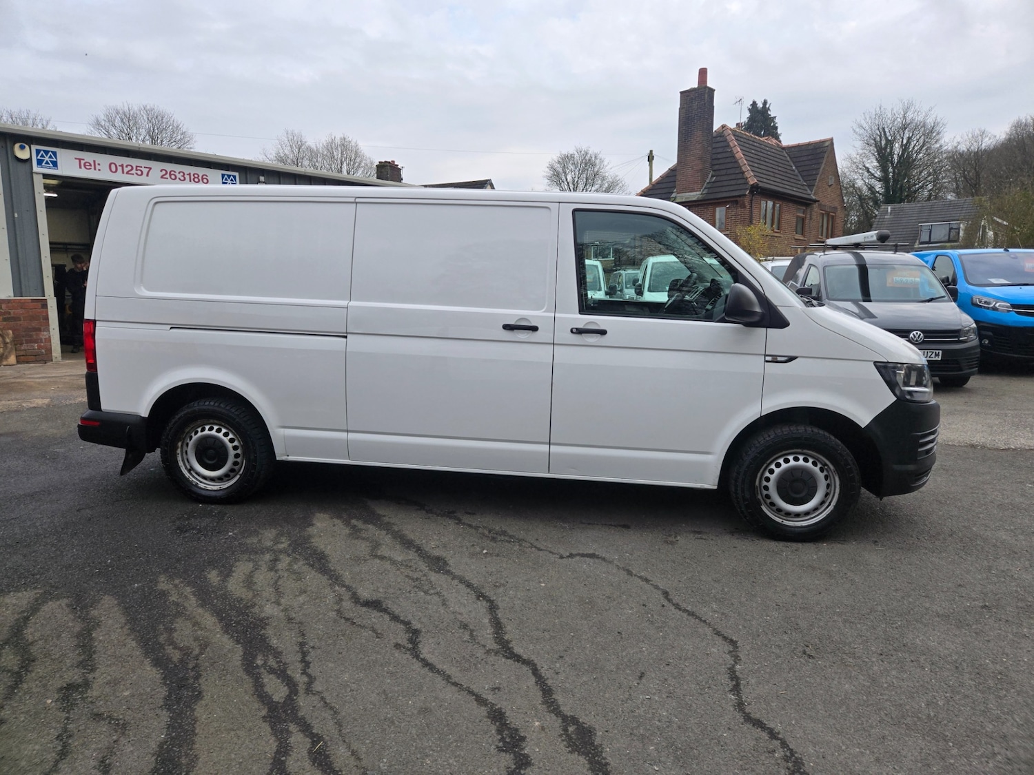 Used Volkswagen Transporter 2019 for sale - 77762418: Photo 17