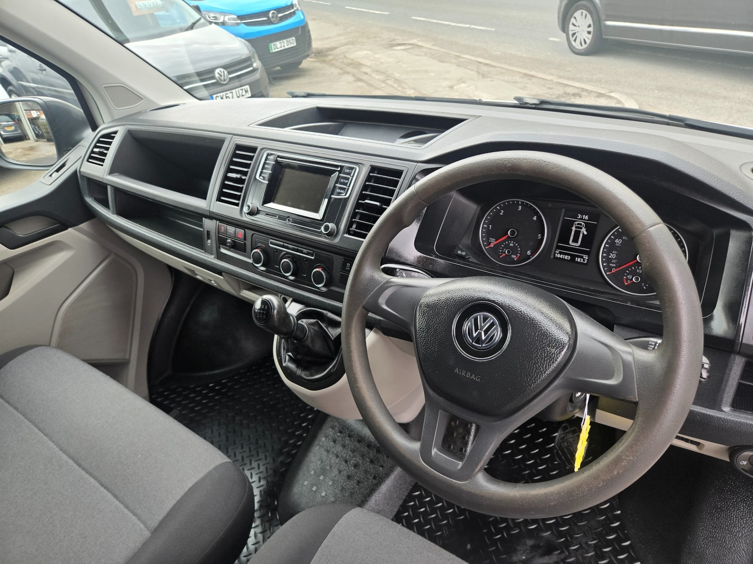 Used Volkswagen Transporter 2019 for sale - 77762418: Photo 18