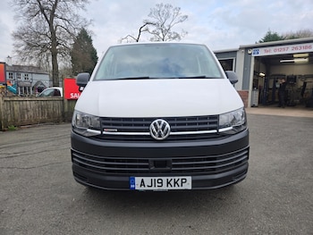 Used Volkswagen Transporter 2019 for sale - 77762418: Photo