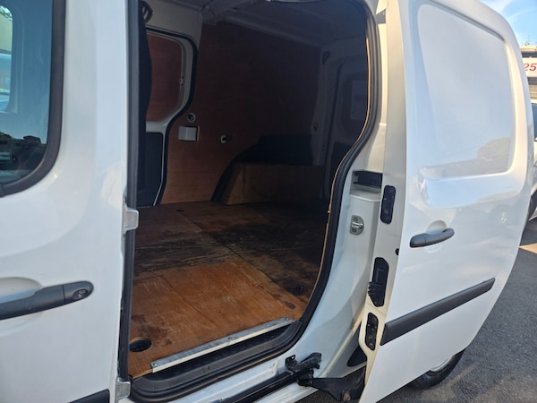 Used Renault Kangoo 2019 for sale - 74565481: Photo 9