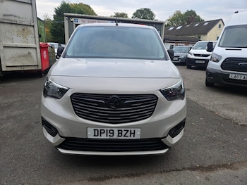 Used Vauxhall Combo 2019 for sale - 76146571: Photo 2