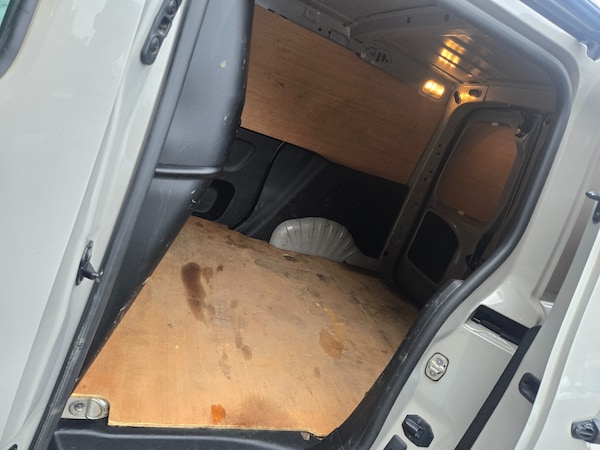 Used Vauxhall Combo 2019 for sale - 76146571: Photo 6