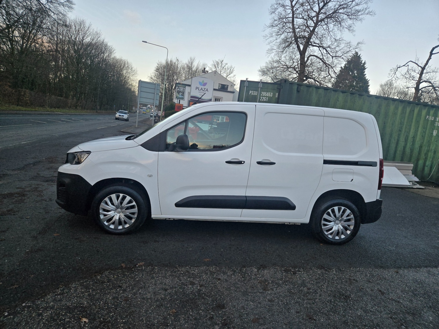 Used Peugeot Partner 2021 for sale - 76805043: Photo 3