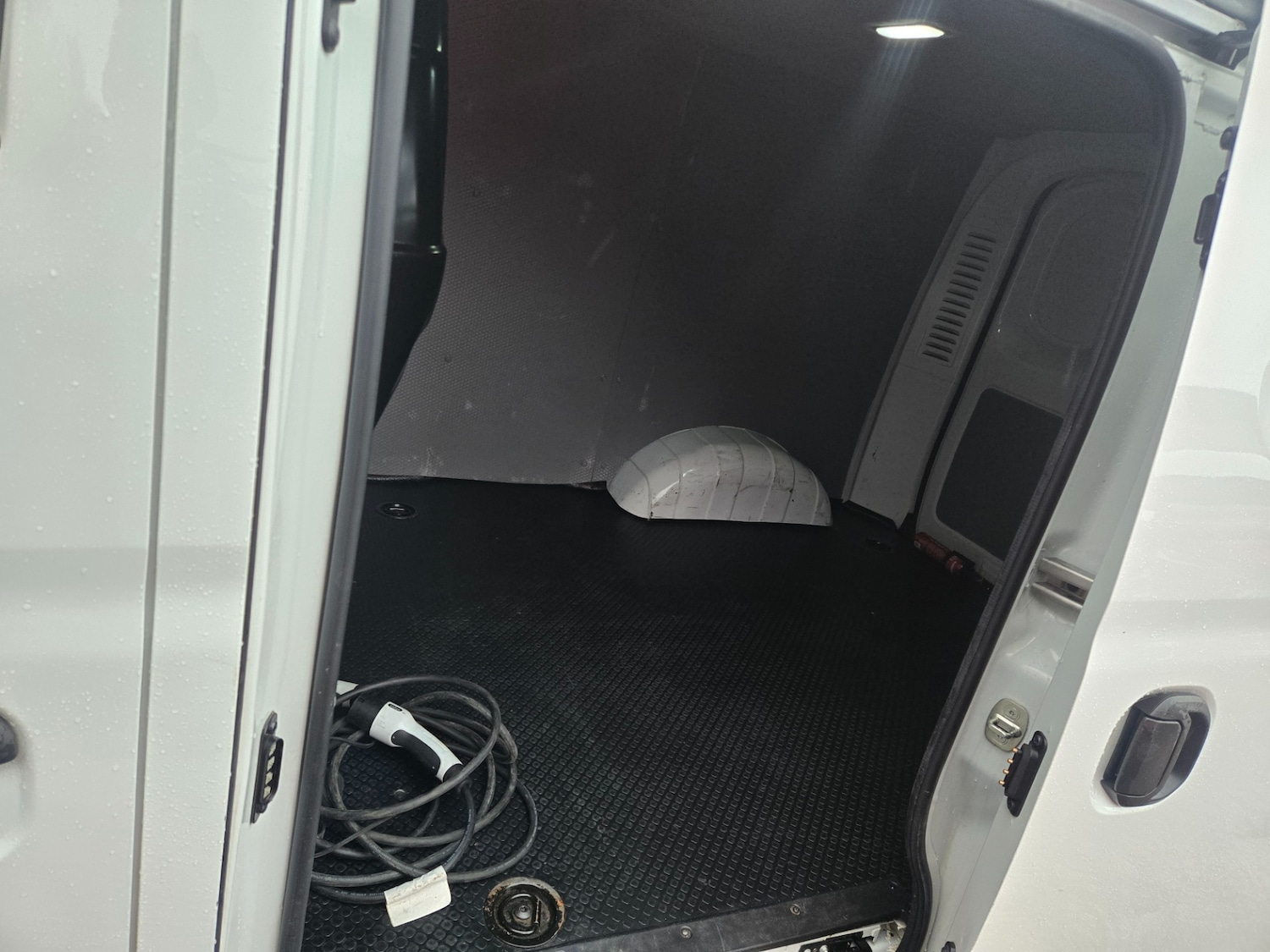 Used Maxus eDeliver 3 2023 for sale - 76580317: Photo 6