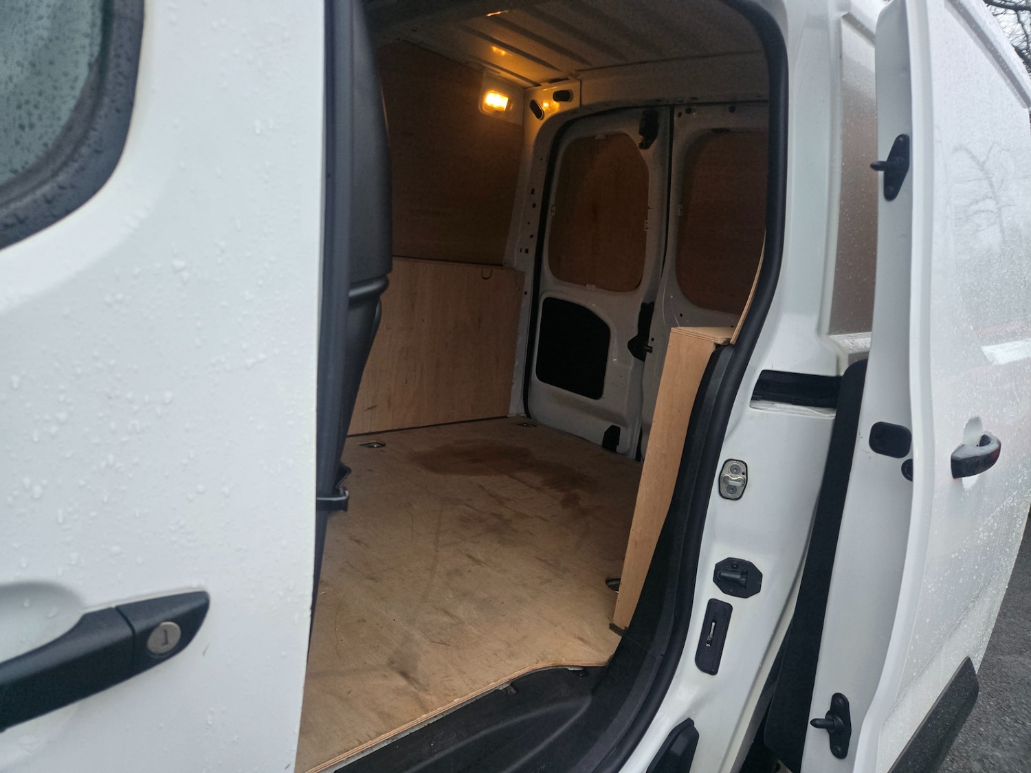 Used Vauxhall Combo 2018 for sale - 77718554: Photo 6