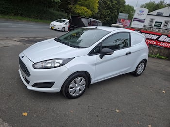 Used Ford Fiesta 2015 for sale - 79720809: Photo