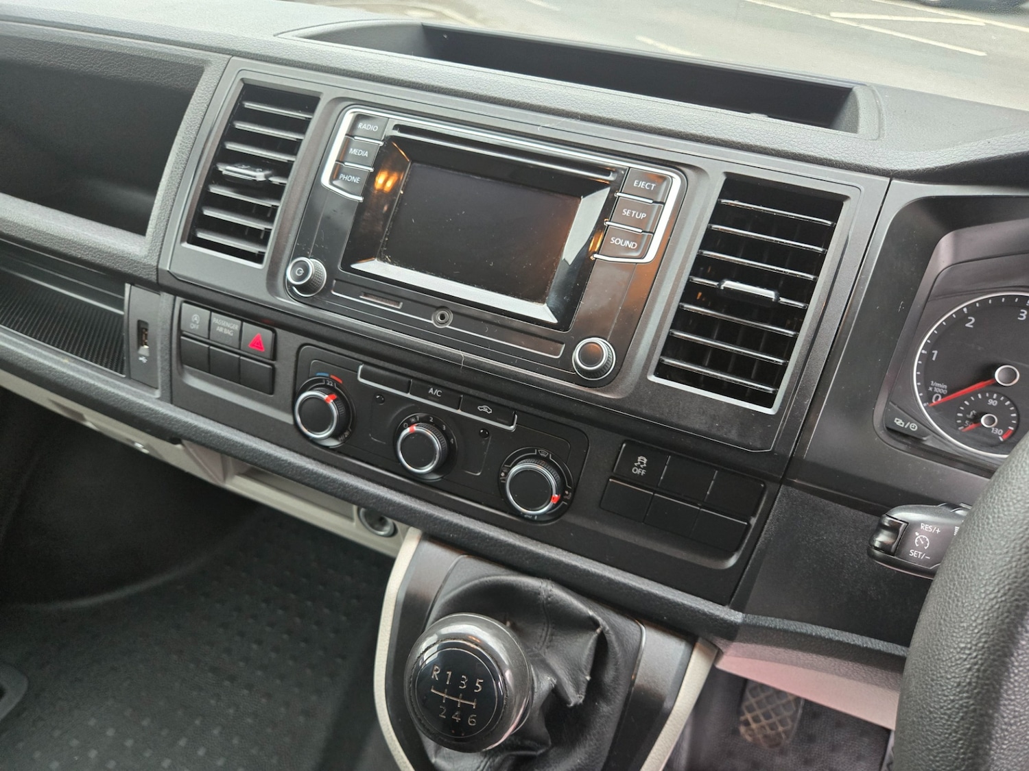 Used Volkswagen Transporter 2020 for sale - 77791361: Photo 16