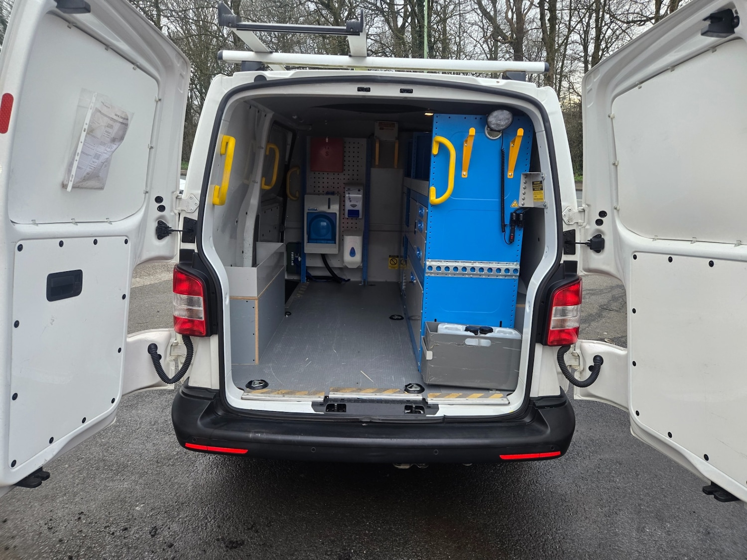 Used Volkswagen Transporter 2015 for sale - 78044917: Photo 12