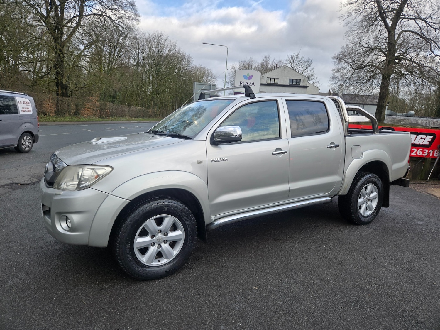 Used Toyota Hilux 2011 for sale - 77649835: Photo 3