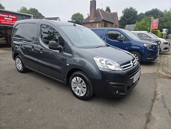 Used Citroen Berlingo 2018 for sale - 75408249: Photo