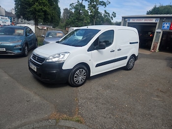 Used Peugeot Partner 2017 for sale - 75557441: Photo