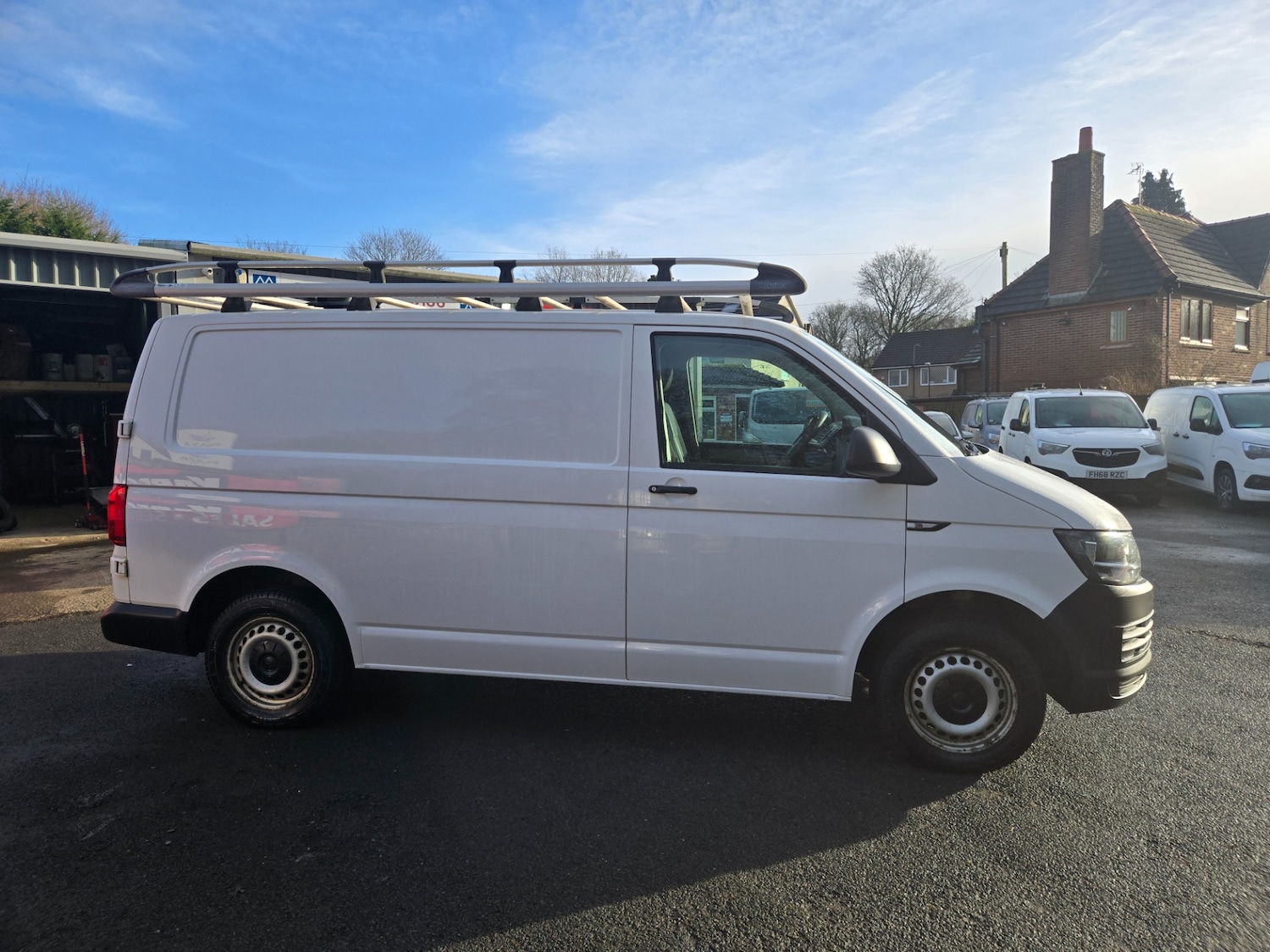 Used Volkswagen Transporter 2017 for sale - 77208767: Photo 10