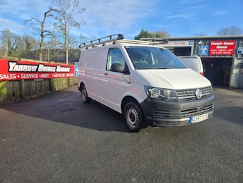 Used Volkswagen Transporter 2017 for sale - 77208767: Photo