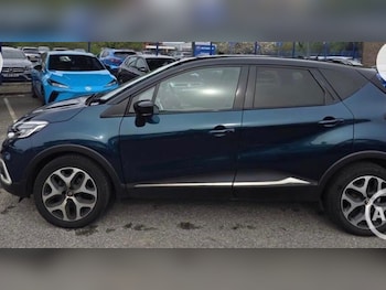 Used Renault Captur 2019 for sale - 78260521: Photo