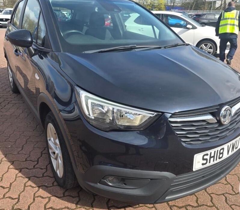 Used Vauxhall Crossland X 2018 for sale - 78047665: Photo 2