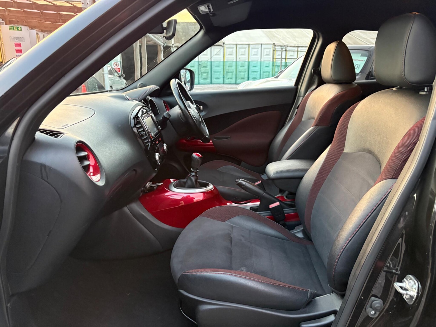 Used Nissan Juke 2017 for sale - 76349052: Photo 23