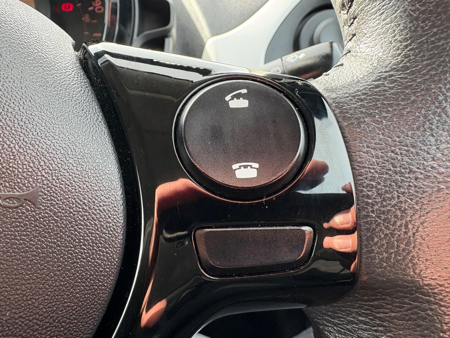 Used Peugeot 108 2014 for sale - 76361059: Photo 45