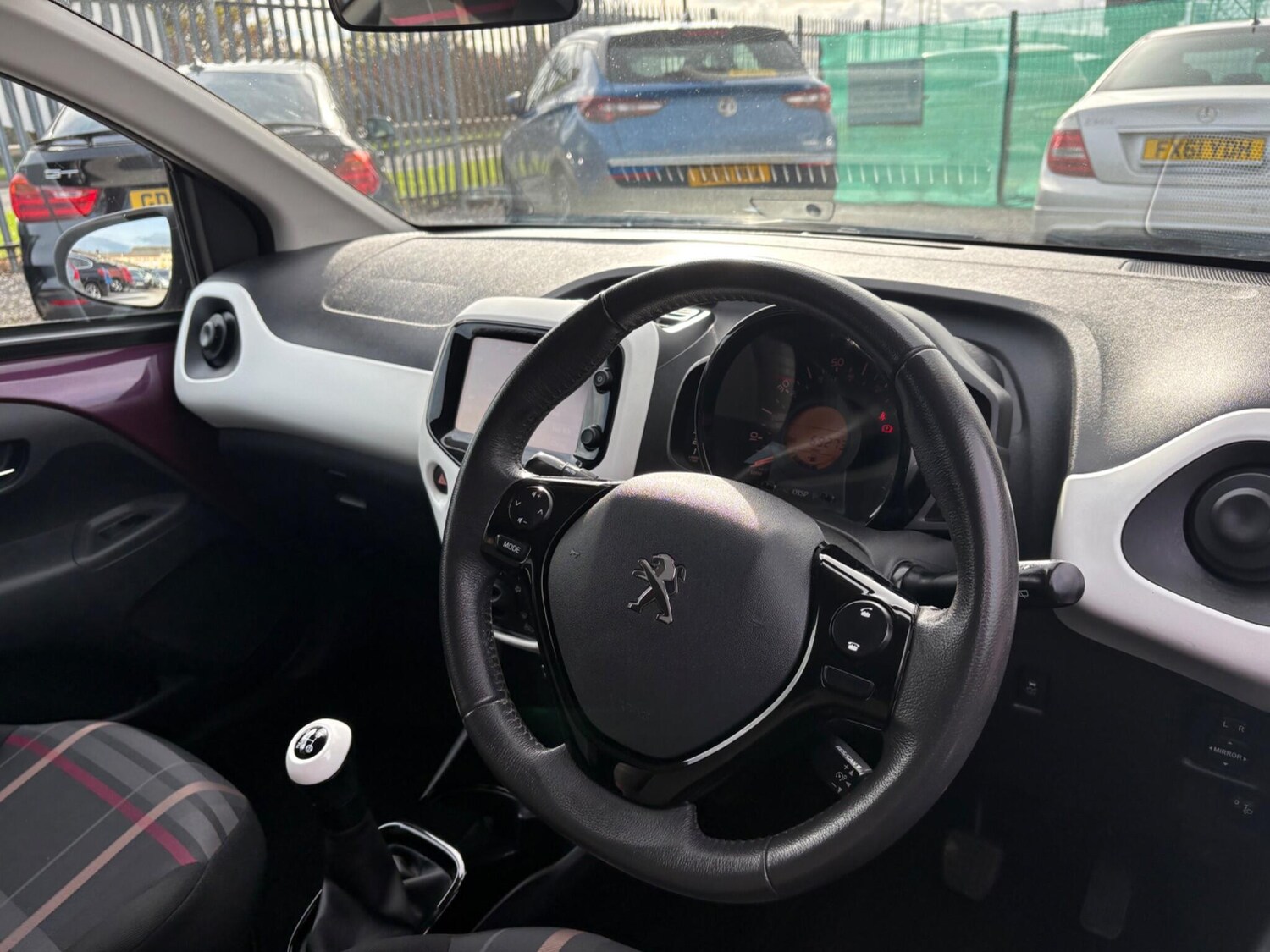 Used Peugeot 108 2014 for sale - 76361059: Photo 51