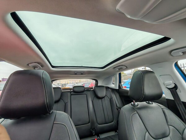 Used Vauxhall Grandland X 2019 for sale - 75334607: Photo 2