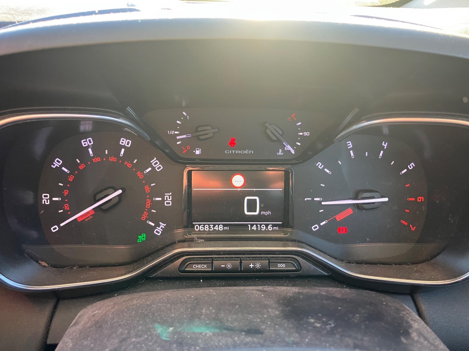 Used Citroen C3 Aircross 2017 for sale - 76689033: Photo 29