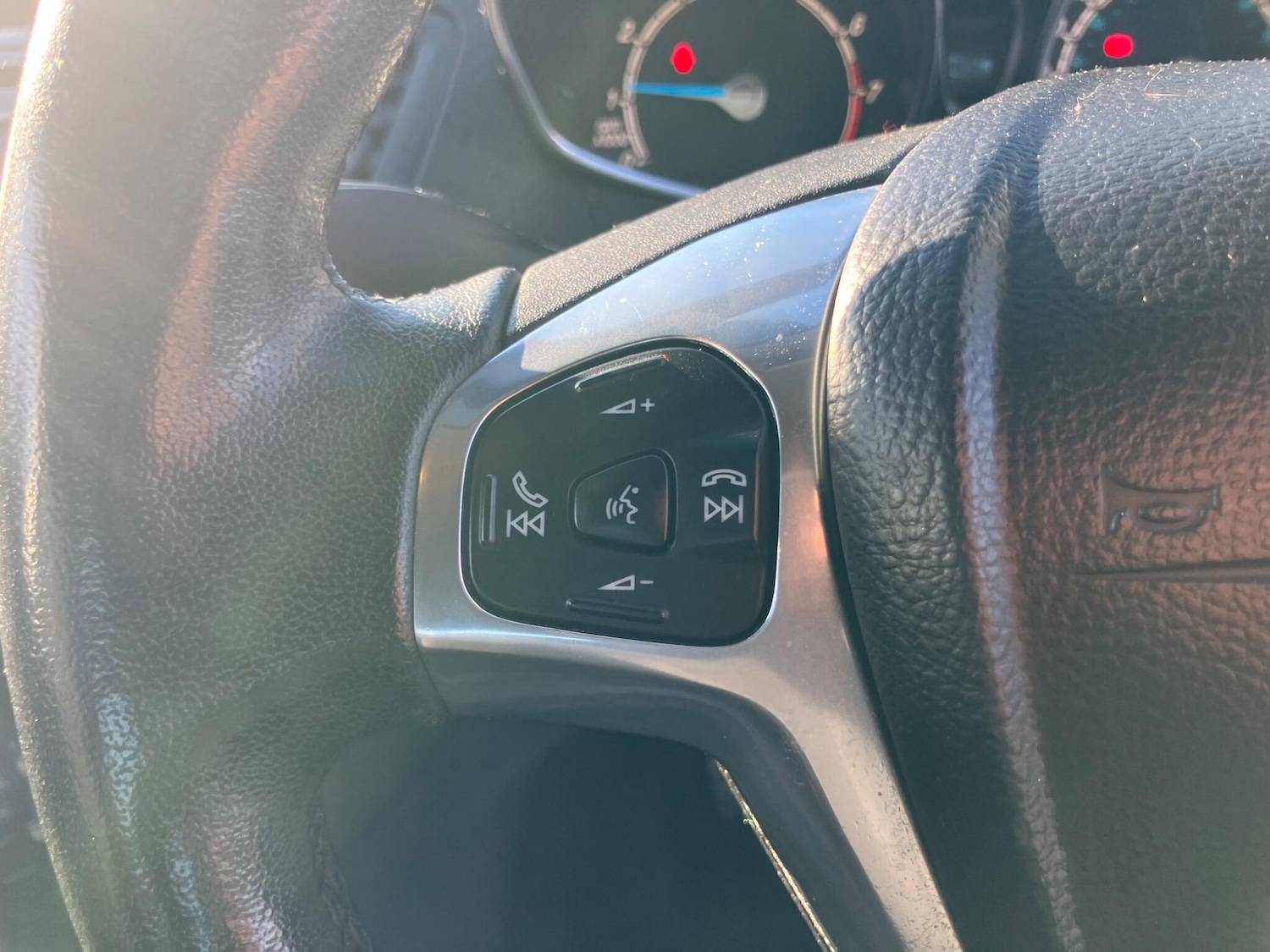 Used Ford Fiesta 2014 for sale - 76360145: Photo 42