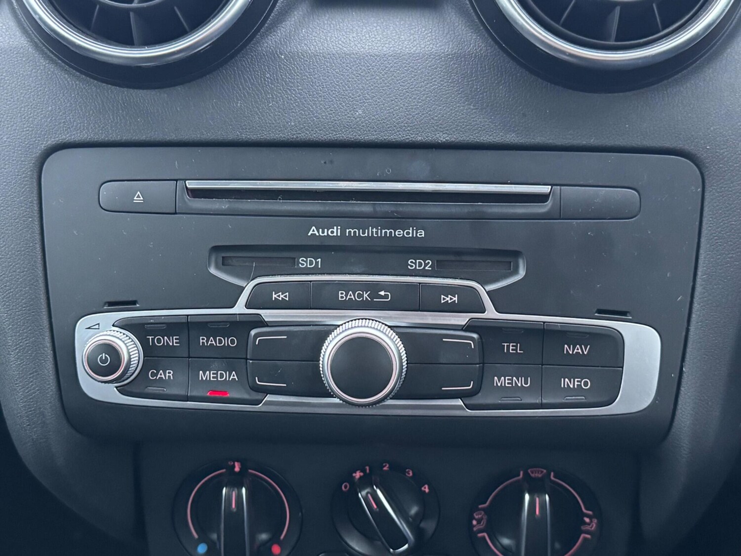 Used Audi A1 for sale - 77683142: Photo 43