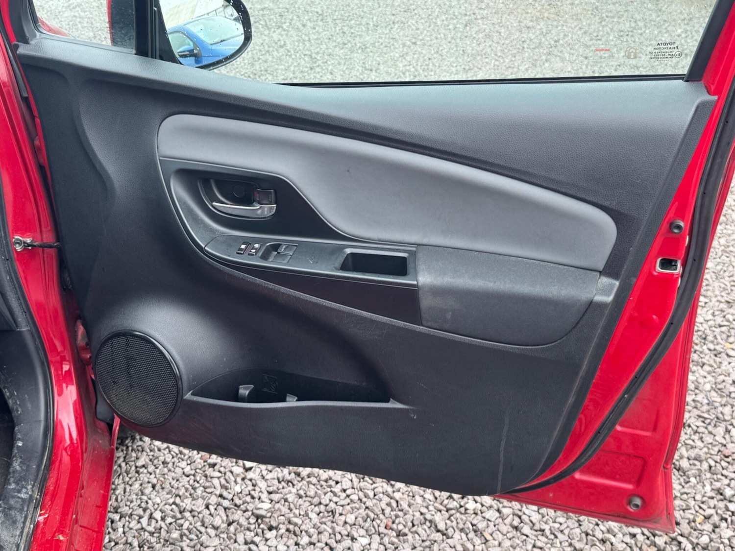 Used Toyota Yaris 2016 for sale - 77400572: Photo 19