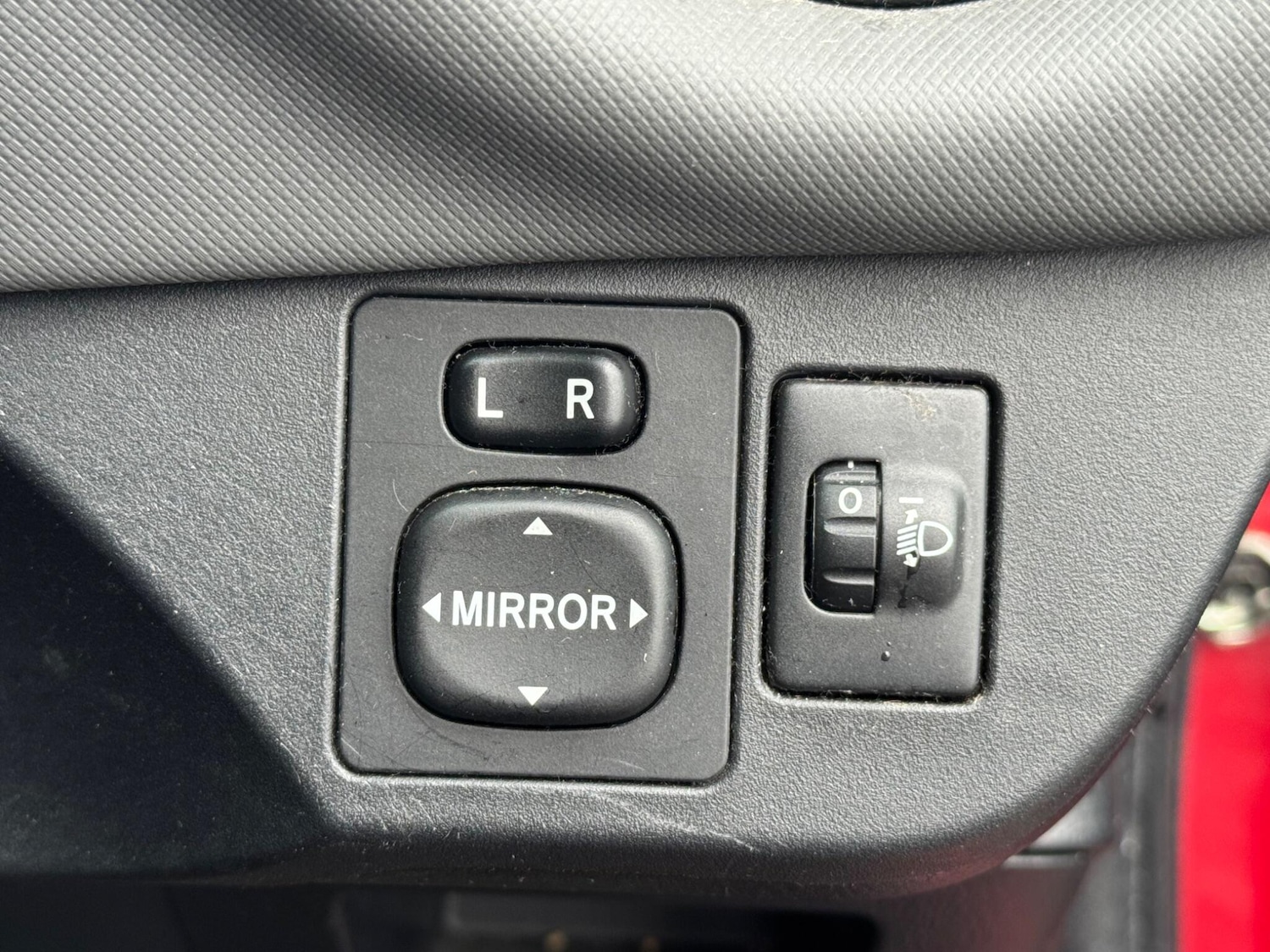 Used Toyota Yaris 2016 for sale - 77400572: Photo 23