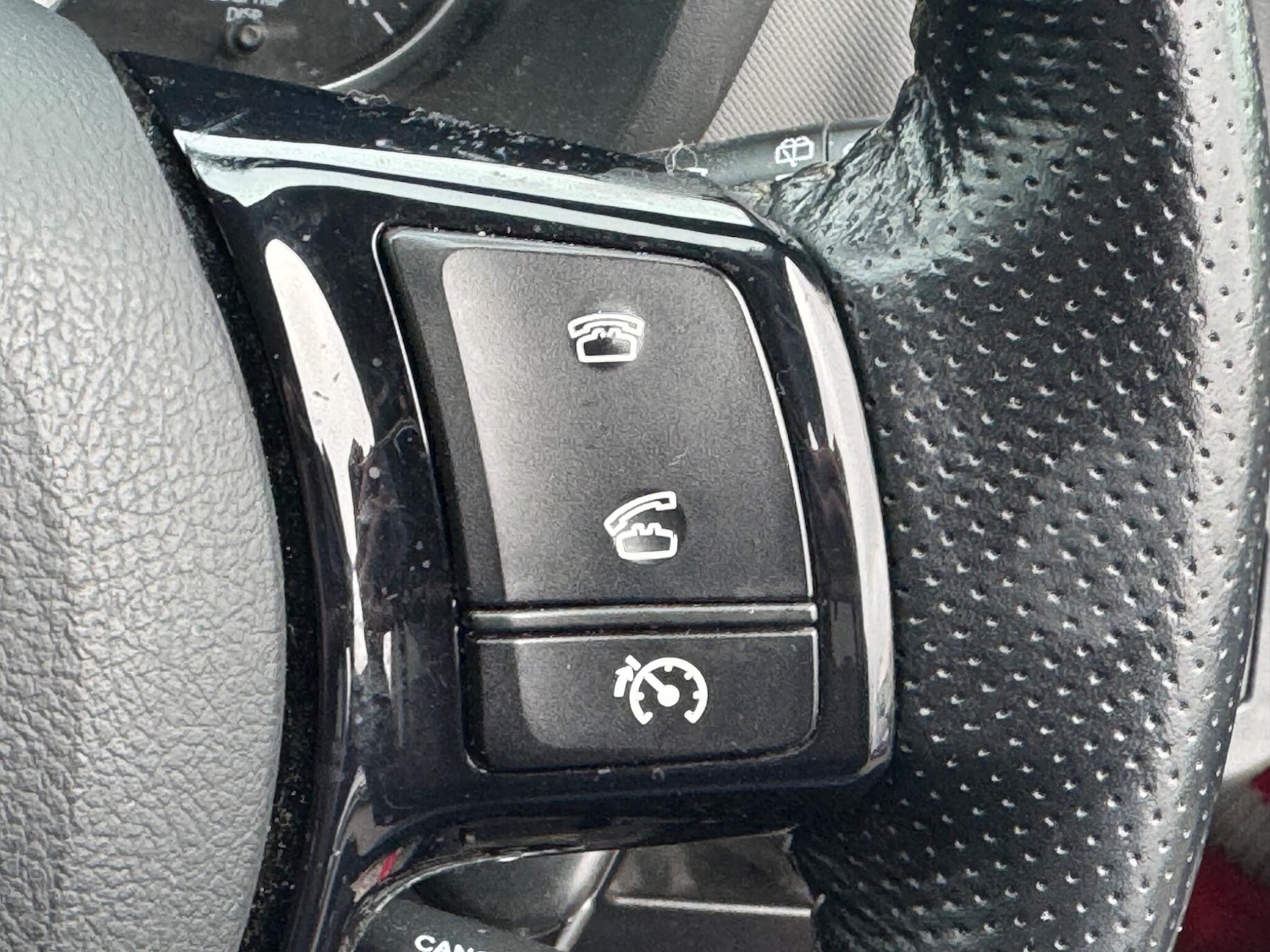 Used Toyota Yaris 2016 for sale - 77400572: Photo 26