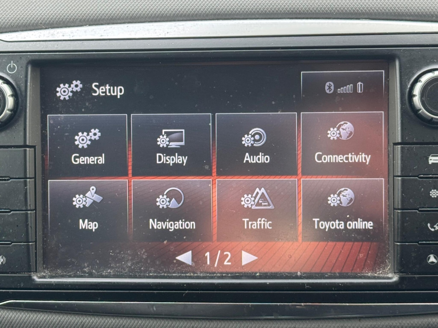 Used Toyota Yaris 2016 for sale - 77400572: Photo 32